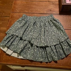 Adorable green floral skirt with ruffles